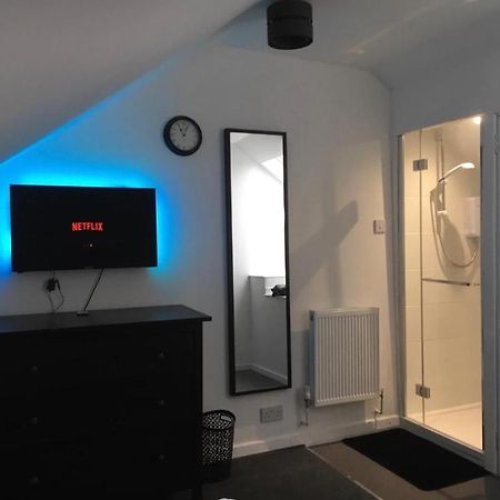 ダンディー Scotland Beds Bed & Breakfast エクステリア 写真